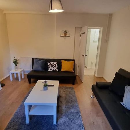 2 Bedroom Apartment In Kennington 伦敦 外观 照片