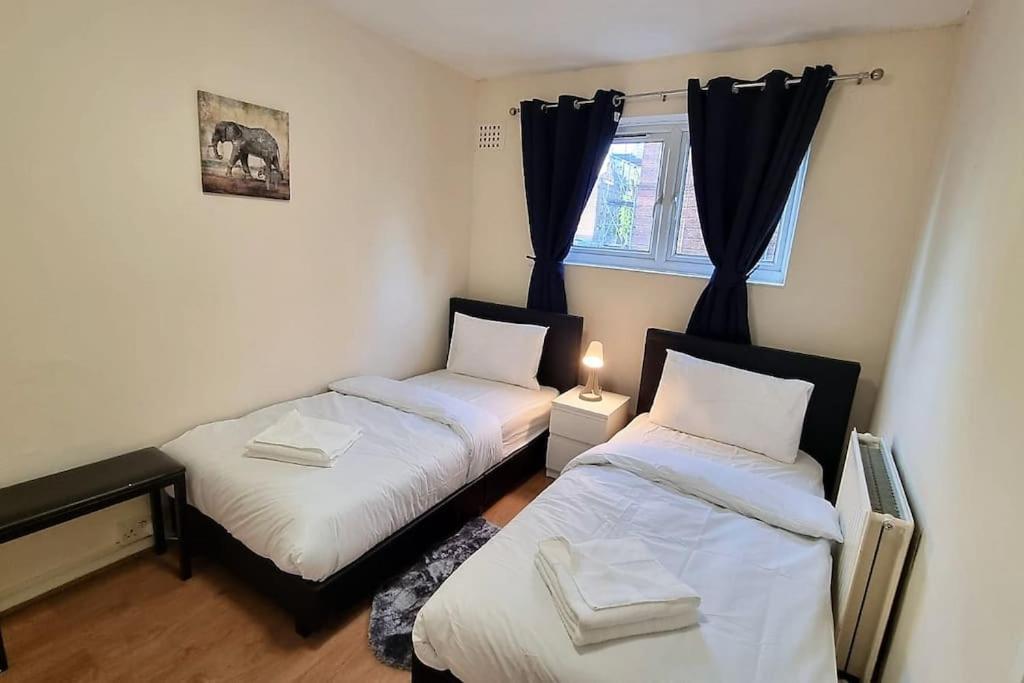 2 Bedroom Apartment In Kennington 伦敦 外观 照片
