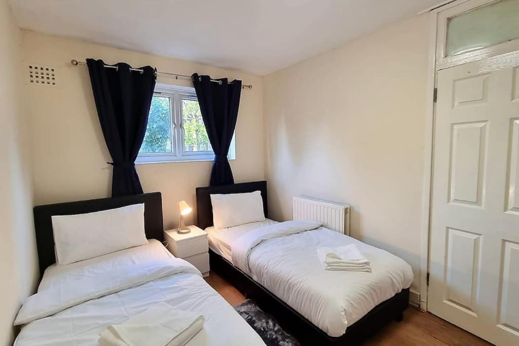 2 Bedroom Apartment In Kennington 伦敦 外观 照片